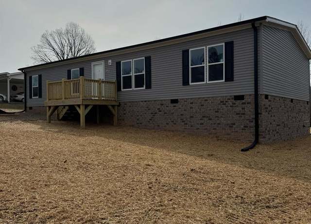 Property at 4549 Homestead Dr, Morganton, NC 28655, 3 beds, 2 baths