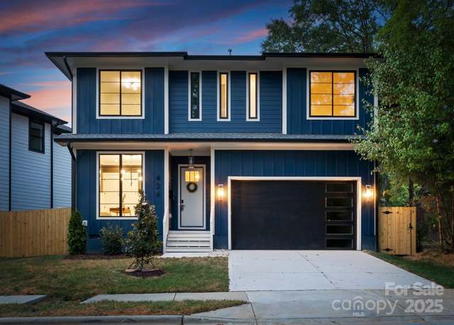 Property at 426 W Cama St, Charlotte, NC 28217, 4 beds, 3.5 baths