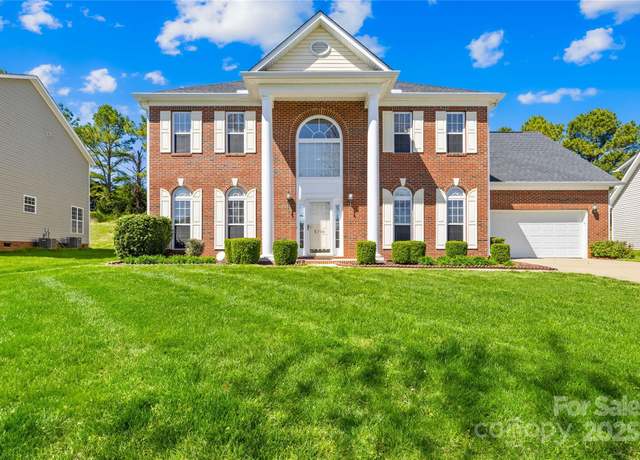 Property at 5710 Underwood Ave, Charlotte, NC 28213, 5 beds, 4 baths