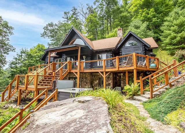 Property at 2560 Watauga River Rd, Sugar Grove, NC 28679, 3 beds, 3.5 baths