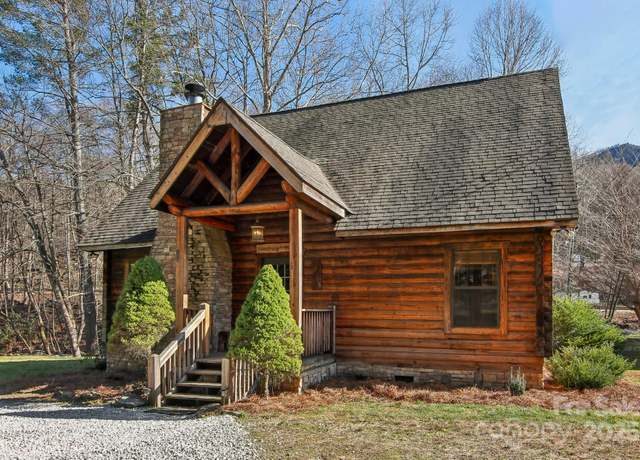 Property at 49 Breezy Creek Ln, Maggie Valley, NC 28751, 2 beds, 2 baths