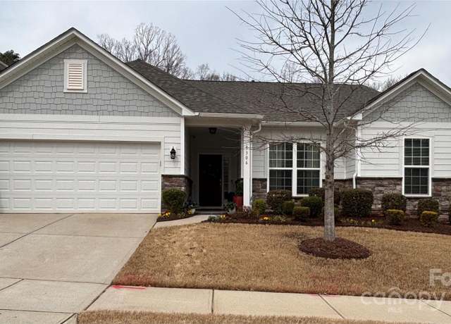 Property at 5306 Tilley Manor Dr, Matthews, NC 28105, 4 beds, 2.5 baths