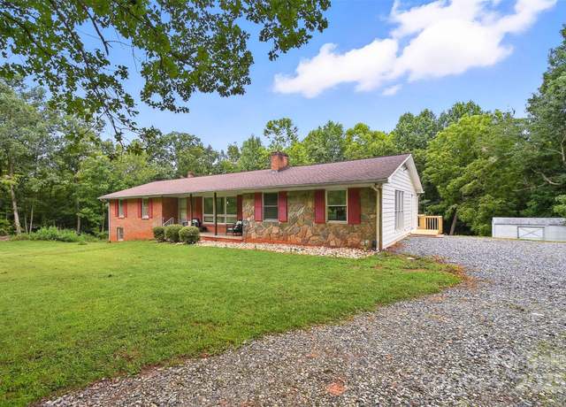 Property at 45 Bowman Hills Rd, Taylorsville, NC 28681, 2 beds, 2.5 baths