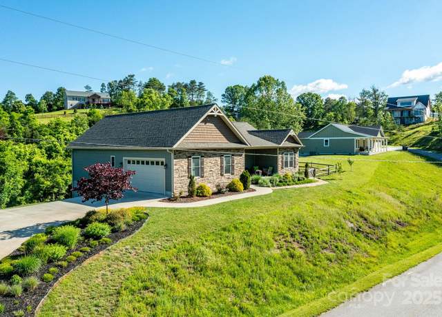 Property at 5 S Pine Dr, Weaverville, NC 28787, 3 beds, 2 baths