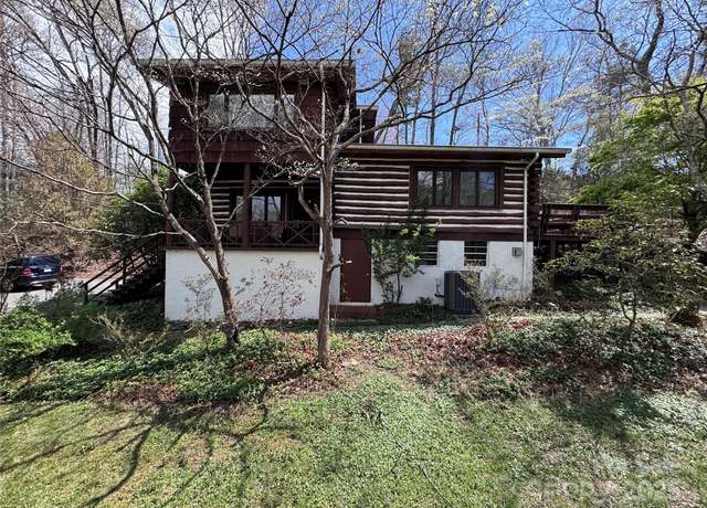 Property at 28 Fore Rd, Asheville, NC 28806, 2 beds, 2.5 baths