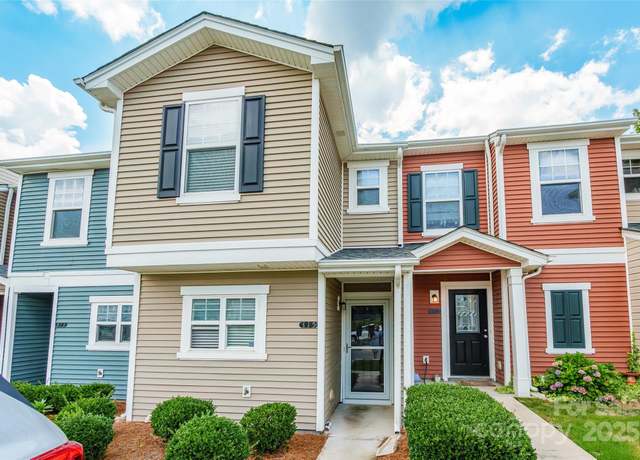 Property at 315 River Clay Rd, Fort Mill, SC 29708, 2 beds, 2.5 baths