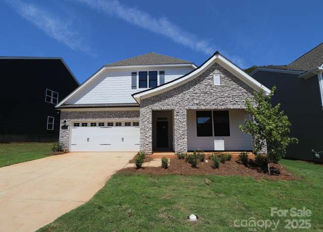 Property at 1239 Yellow Springs Dr, Huntersville, NC 28078, 4 beds, 3 baths