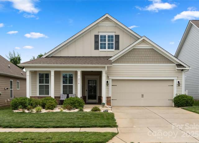 Property at 274 Robinwood Ln, Lake Wylie, SC 29710, 3 beds, 2 baths