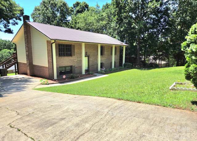 Property at 717 2nd St SW, Conover, NC 28613, 4 beds, 3 baths