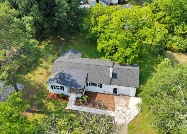 Property at 506 E Maine Ave, Bessemer City, NC 28016, 3 beds, 2 baths
