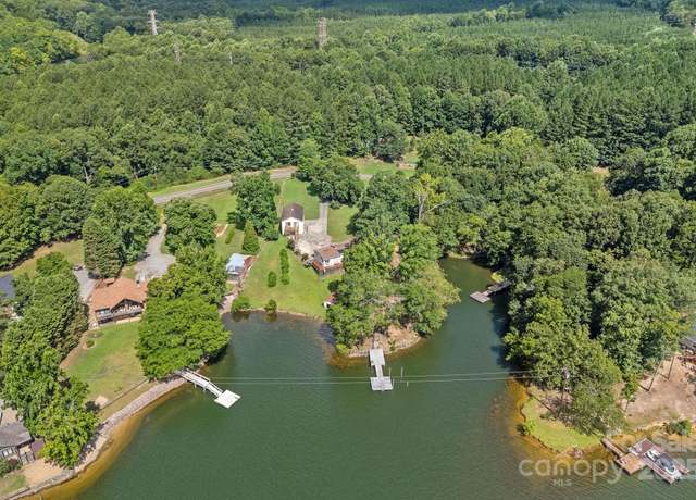 Property at 403 Nivens Cove Rd, Mount Holly, NC 28120, 2 beds, 2 baths