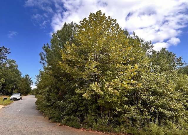 Property at 131 Big Bertha Dr, Statesville, NC 28677
