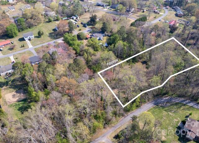 Property at 2145 14th Avenue Pl SW #3, Hickory, NC 28602