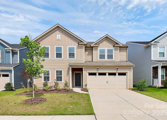 Property at 13140 Sudwick Ln, Charlotte, NC 28278, 5 beds, 3 baths