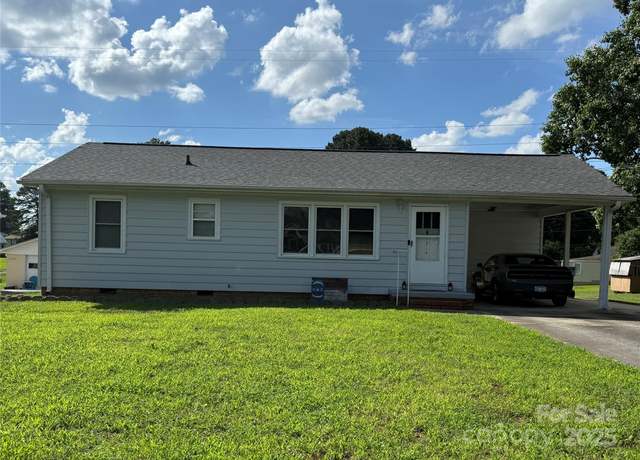 Property at 1314 Hathcock Ave, Albemarle, NC 28001, 2 beds, 1 bath