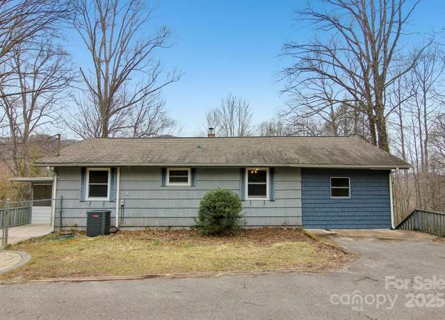 Property at 74 Link Cir, Maggie Valley, NC 28751, 2 beds, 2 baths