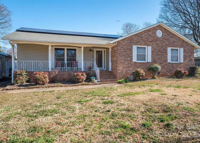 Property at 9026 Longview Dr, Charlotte, NC 28214, 3 beds, 2 baths