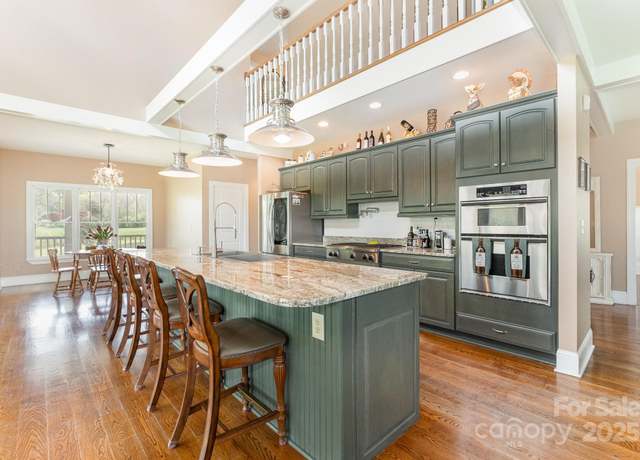 Property at 1151 Trull Hinson Rd, Wingate, NC 28174, 4 beds, 3 baths