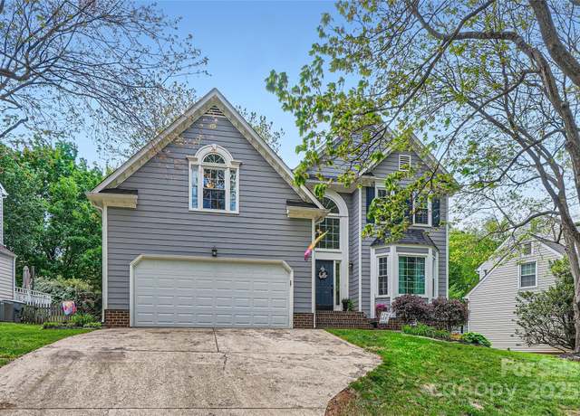 Property at 9517 Harris Glen Dr, Charlotte, NC 28269, 4 beds, 2.5 baths