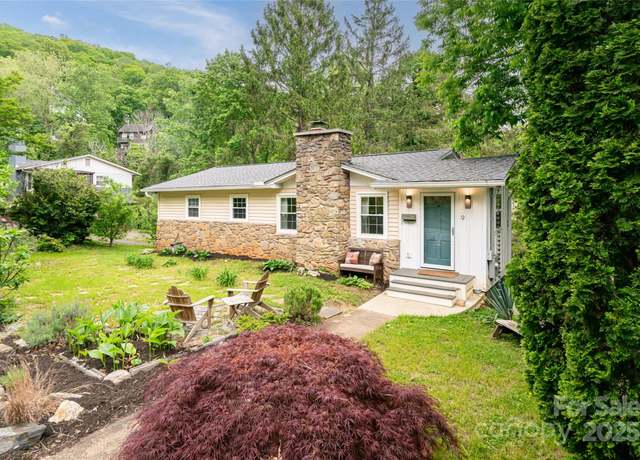 Property at 9 Von Ruck Ter, Asheville, NC 28801, 4 beds, 2.5 baths