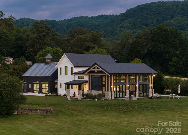 Property at 30 Greene Ln, Fletcher, NC 28732, 5 beds, 4.5 baths