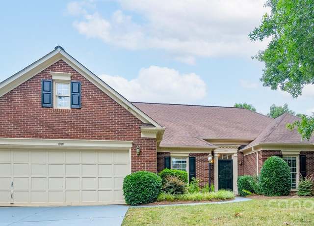 Property at 10511 Pullengreen Dr, Charlotte, NC 28277, 3 beds, 2.5 baths