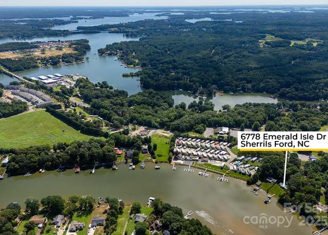 Property at 6778 Emerald Isle Dr, Sherrills Ford, NC 28673, 3 beds, 2 baths