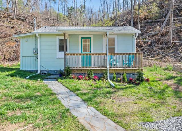 Property at 307 1/2 Baird Cove Rd, Asheville, NC 28804, 1 bed, 1 bath