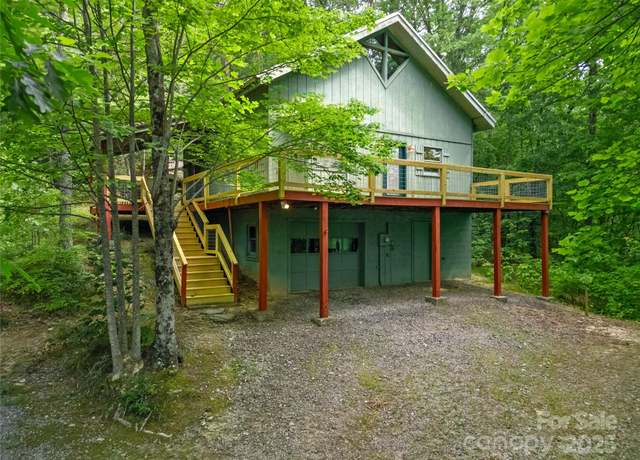 Property at 261 Franks Cove Rd, Brevard, NC 28712, 2 beds, 2 baths