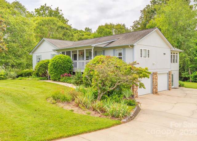 Property at 76 Woodland Hills Rd, Asheville, NC 28804, 3 beds, 3 baths