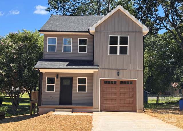 Property at 3920 Cherry Grove Dr, Hickory, NC 28602, 3 beds, 2.5 baths