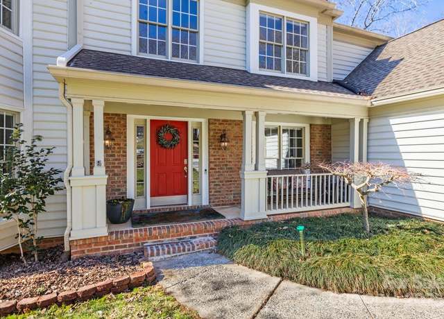 Property at 8802 Glenside St, Huntersville, NC 28078, 5 beds, 2.5 baths