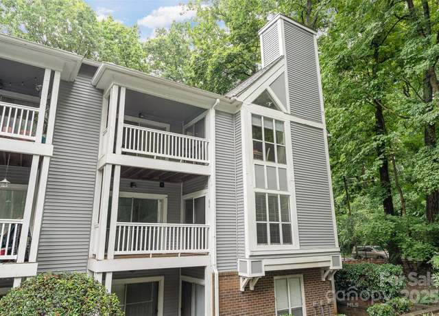 Property at 2512 Cranbrook Ln #9, Charlotte, NC 28207, 2 beds, 2 baths