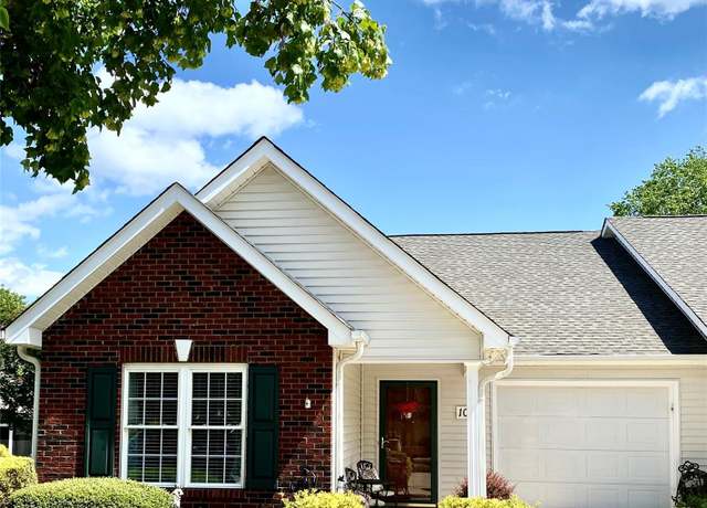 Property at 101 Keswick Ln, Mooresville, NC 28117, 2 beds, 2 baths