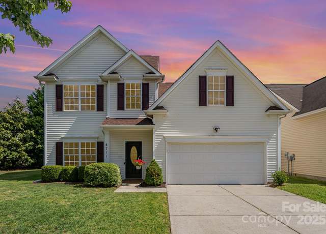 Property at 4711 Sunburst Ln, Charlotte, NC 28213, 4 beds, 2.5 baths
