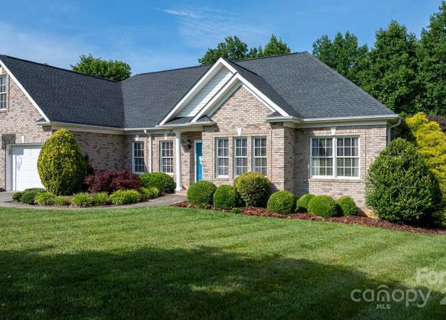 Property at 179 Browning Dr, Taylorsville, NC 28681, 3 beds, 2.5 baths