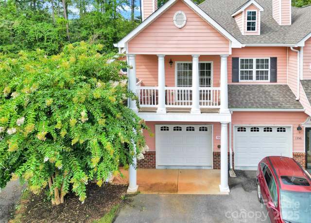 Property at 1358 21st Ave NE, Hickory, NC 28601, 2 beds, 2 baths