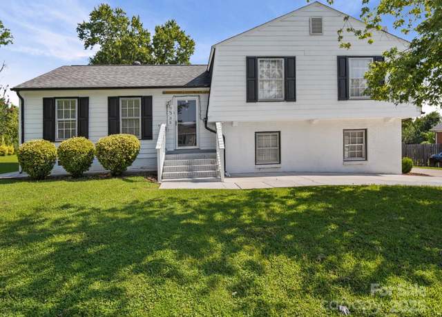 Property at 7335 Meadowdale Ln, Charlotte, NC 28212, 4 beds, 3 baths