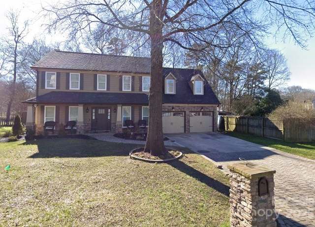 Property at 9519 Vera Jones Ln, Charlotte, NC 28213, 4 beds, 2.5 baths