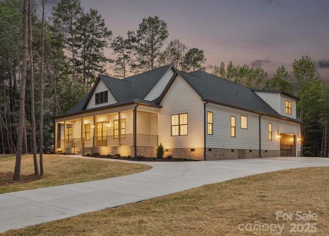Property at 105 Ll Harwell Rd, Gastonia, NC 28056, 4 beds, 3.5 baths