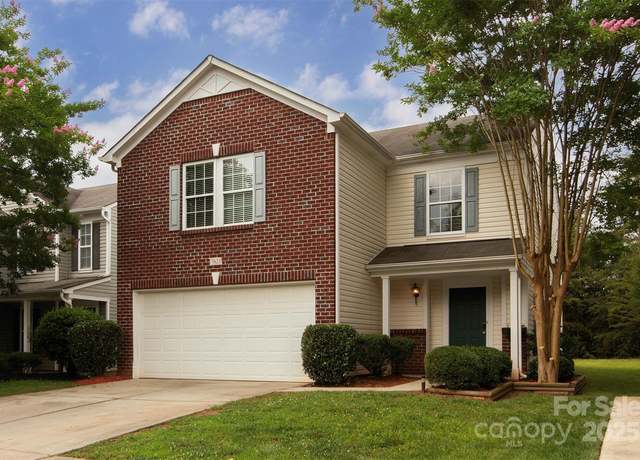 Property at 7623 Monarch Birch Ln, Charlotte, NC 28215, 3 beds, 2.5 baths