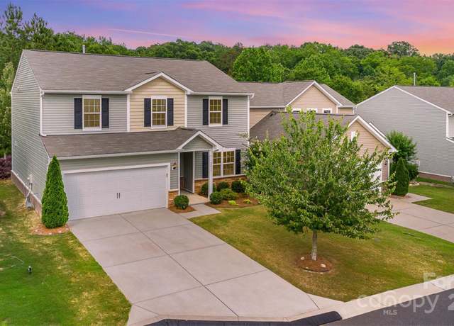 Property at 2037 Christopher Wood Ct, Fort Mill, SC 29707, 4 beds, 2.5 baths