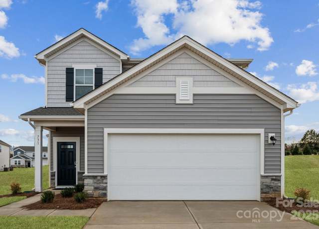 Property at 731 Olde England Dr, Lincolnton, NC 28092, 3 beds, 2.5 baths