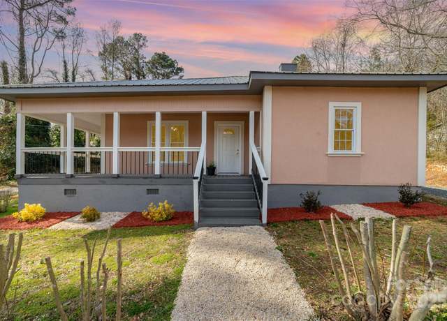 Property at 1111 Barrington St, Wadesboro, NC 28170, 3 beds, 3 baths