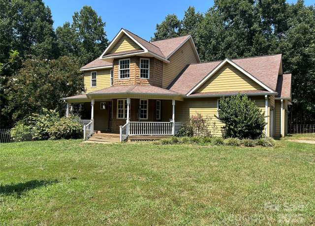 Property at 207 Wagon Ln, Rutherfordton, NC 28139, 3 beds, 2.5 baths