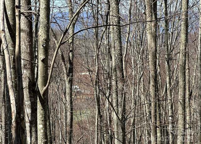 Property at 146 E Clubhouse Rd #99, Sylva, NC 28779