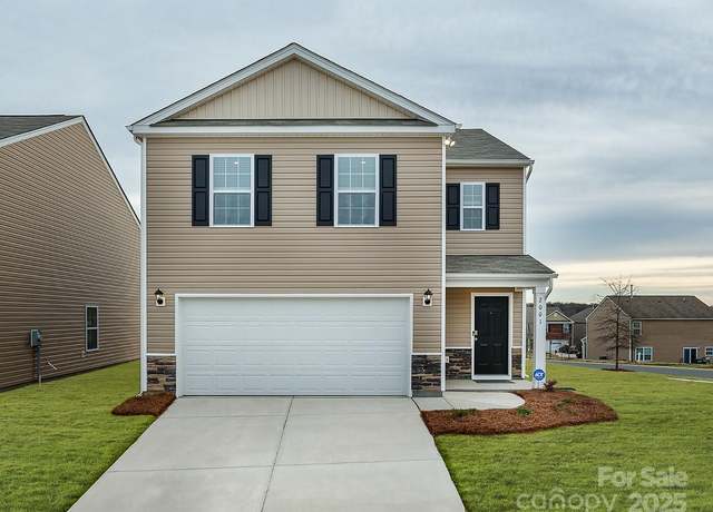 Property at 5063 Beargrass Dr, Dallas, NC 28034, 4 beds, 2.5 baths