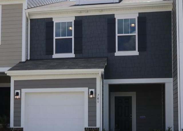 Property at 746 Lockhaven Dr NW, Concord, NC 28027, 3 beds, 2.5 baths