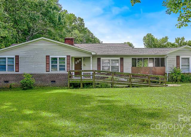 Property at 1435 W Ridge Rd, Salisbury, NC 28147, 3 beds, 1 bath