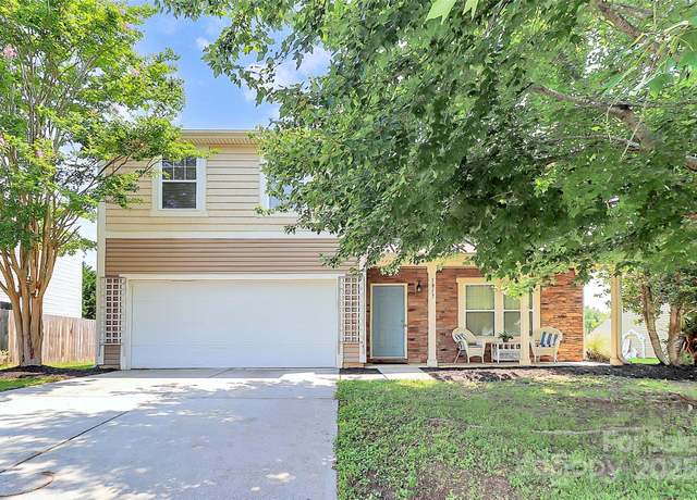 Property at 1817 Tradd Ave, Clover, SC 29710, 3 beds, 2.5 baths